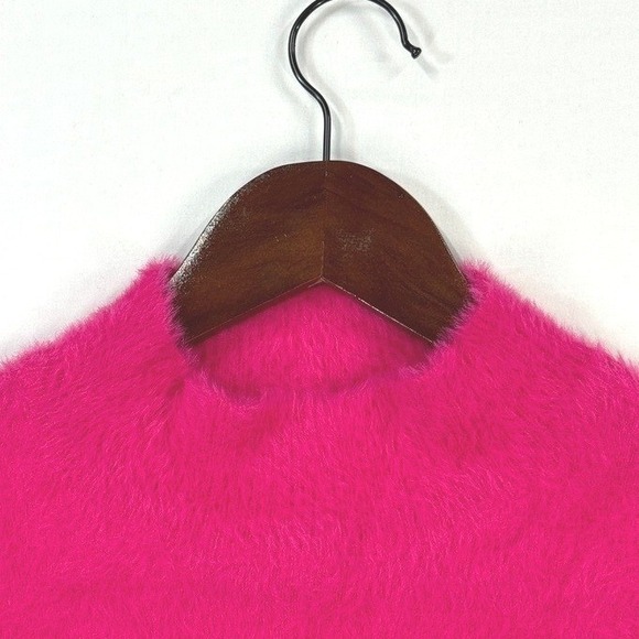 Chico's Fuchsia Pink Eyelash Faux Fur Mock Neck Ballon Sleeve Sweater M SOFT - Picture 2 of 8